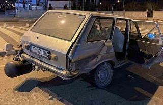 Kazada LPG tankı yerinden çıkan otomobilde gaz...