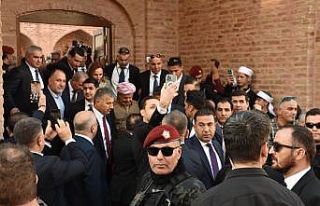 KDP lideri Mesut Barzani, Cizre’de tarihi mekanları...