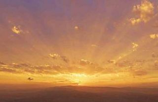 Kırıkkale’de gün batımı renk cümbüşü oluşturdu