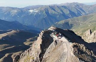 Kırklar Dağı Mescidi çıkan yangında kül oldu