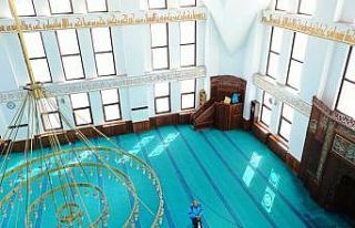 Kocasinan’da camilerde temizlik seferberliği