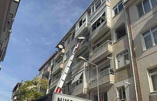 Kolonlarında çatlaklar tespit edilen 5 katlı bina...