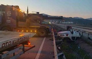 Kontrolden çıkan otomobil takla attı: 2 yaralı