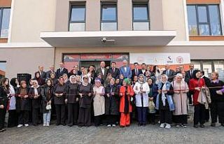 Kütahya Valisi Işın: "Kadınlarımız toplumun...