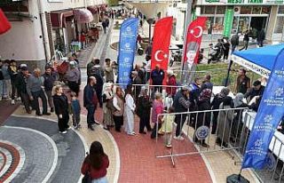 Kuyucak’ta binlerce fide vatandaşlarla buluştu