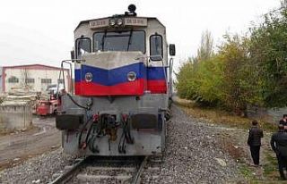 Malatya’da raylara düşen kişi trenin çarpması...