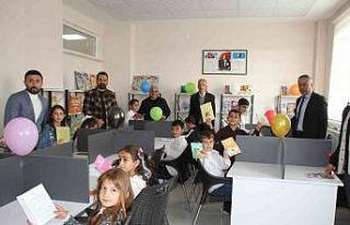 Malazgirt İlkokulu yeni kütüphane açıldı