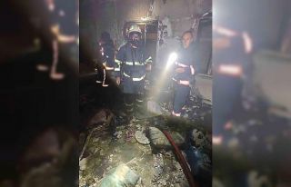 Mardin’de bina yangını: 2 kişi dumandan etkilendi
