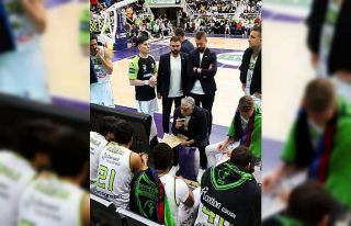 Merkezefendi Basket sezonun ilk deplasman galibiyetine...