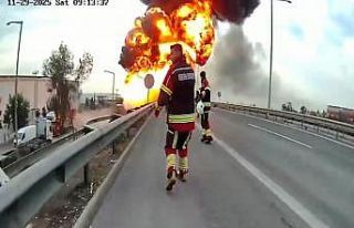 Mersin itfaiyesi felaketi önledi: Patlamalar yaşanarak...