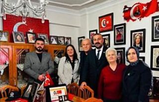 MHP Edirne teşkilatı, şehit ailelerinin evine misafir...