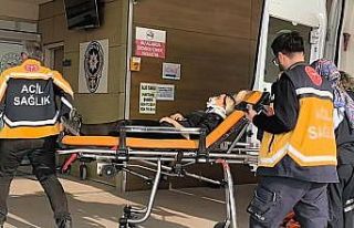 Motosikletin çarptığı kadın yaralandı