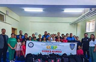 ’Niğde Gençlerine Sahip Çıkıyor’ projesi...