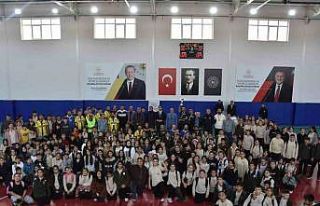 Öğretmenler hünerlerini filede sergiledi