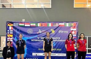 Osmangazili badmintoncu adını zirveye yazdırdı