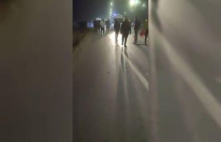 Otomobil ile motosiklet çarpıştı: 1’i ağır...