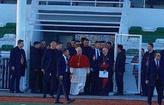 Papa İznik’ten ayrıldı