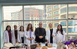 Pursaklar Belediyesi’nden öğretmenlere tatlı...