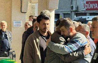 Rize’de kamyonetin çarptığı paramedik son yolculuğuna...