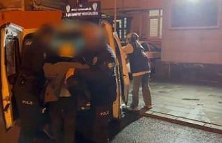 Sahte altın bozduran şahıslar suç makinesi çıktı:...