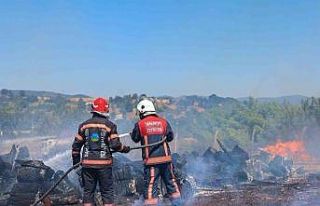 Sakarya’nın kahraman itfaiyecileri 10 ayda 11 bin...
