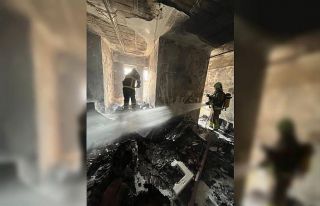 Samandağ’da depo yangını