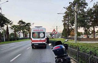Samsun’da motosiklet otomobile çarptı: 1 yaralı