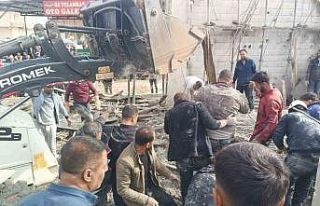Şanlıurfa’da 2 katlı inşaatta göçük: 5 işçi...