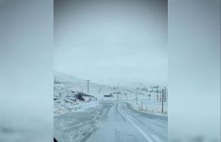 Sincik-Malatya yolunda kar yağışı etkili oluyor