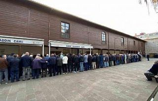 Sinop’ta çöp kamyonunun çarptığı kadın toprağa...