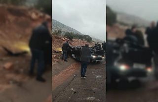 Şırnak’ta otomobil takla attı: 2 yaralı