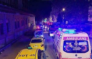 Sultanbeyli’de ahşap ev küle döndü