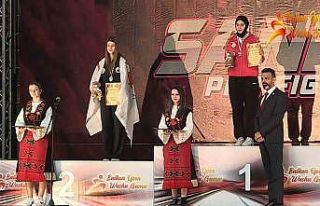 Sultangazili sporculardan Balkan Şampiyonası’nda...