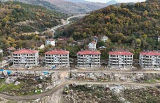 Tır Köyü’ndeki TOKİ Afet Konutlarında Sona...