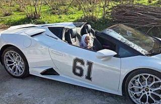 Trabzon’a Lamborghini ile geldi, köy yollarında...