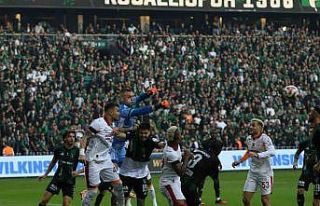 Trendyol Süper Lig: Kocaelispor: 0 - Galatasaray:...