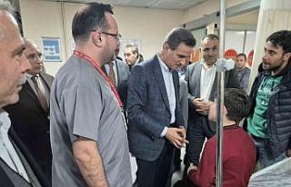 Vali Baruş, zehirlenme şüphesiyle hastaneye kaldırılan...