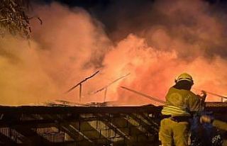 Yangın bir evi küle çevirdi