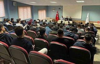 Yenice MYO’da iş hayatına yönelik seminer gerçekleştirildi