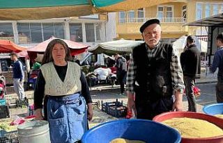 Yozgat’ta 70’lik çift 40 yıldır omuz omuza...