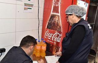 Yunusemre zabıtasından gıda denetimi