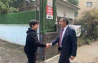 8’inci sınıf öğrencisinin davetine Bakan Tekin’den...