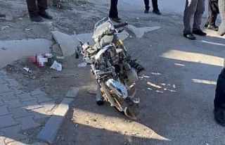 Adıyaman’da motosiklet ile otomobil çarpıştı:...