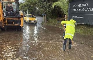 AFAD, ekiplerle birlikte Muğla’daki yağışlara...