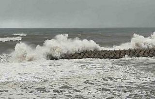 Akçakoca’yı fırtına vurdu