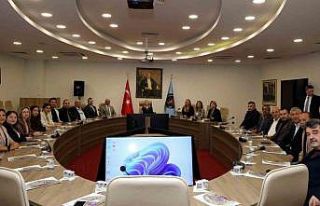 Akdeniz Üniversitesi’nden muhtarlara eğitim