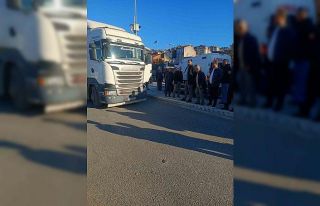 Alaplı’da karşı yola geçmeye çalışan çocuğa...