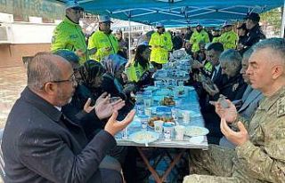 Alaşehir’de şehit olan 2 polis memuru unutulmadı