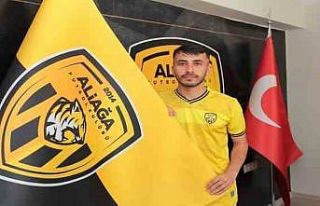 Aliağa FK, Alberk Koç’u kadrosuna kattı
