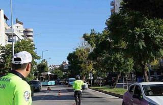 Antalya’da son 1 haftada 11 bin 553 araç ve sürücüne...